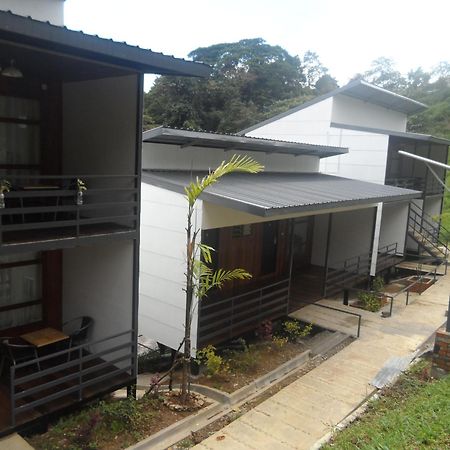 Ayana Holiday Resort Kampong Kundassan エクステリア 写真