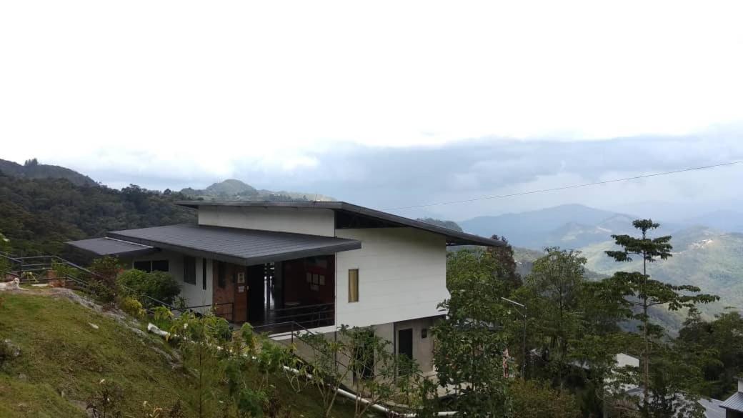 Ayana Holiday Resort Kampong Kundassan エクステリア 写真