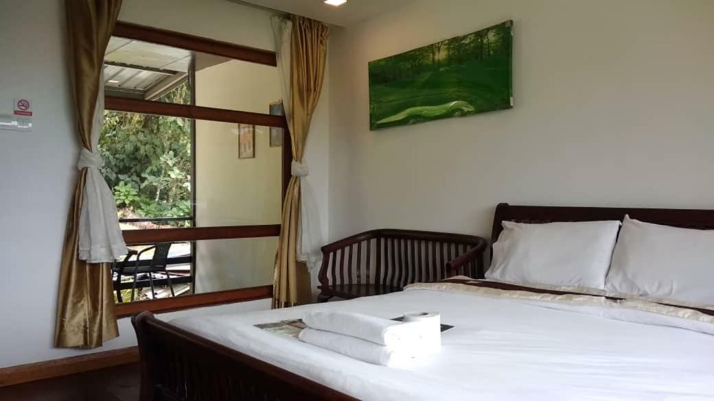Ayana Holiday Resort Kampong Kundassan エクステリア 写真